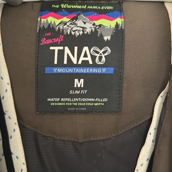 TNA Aritzia Parka - Picture 8 of 12